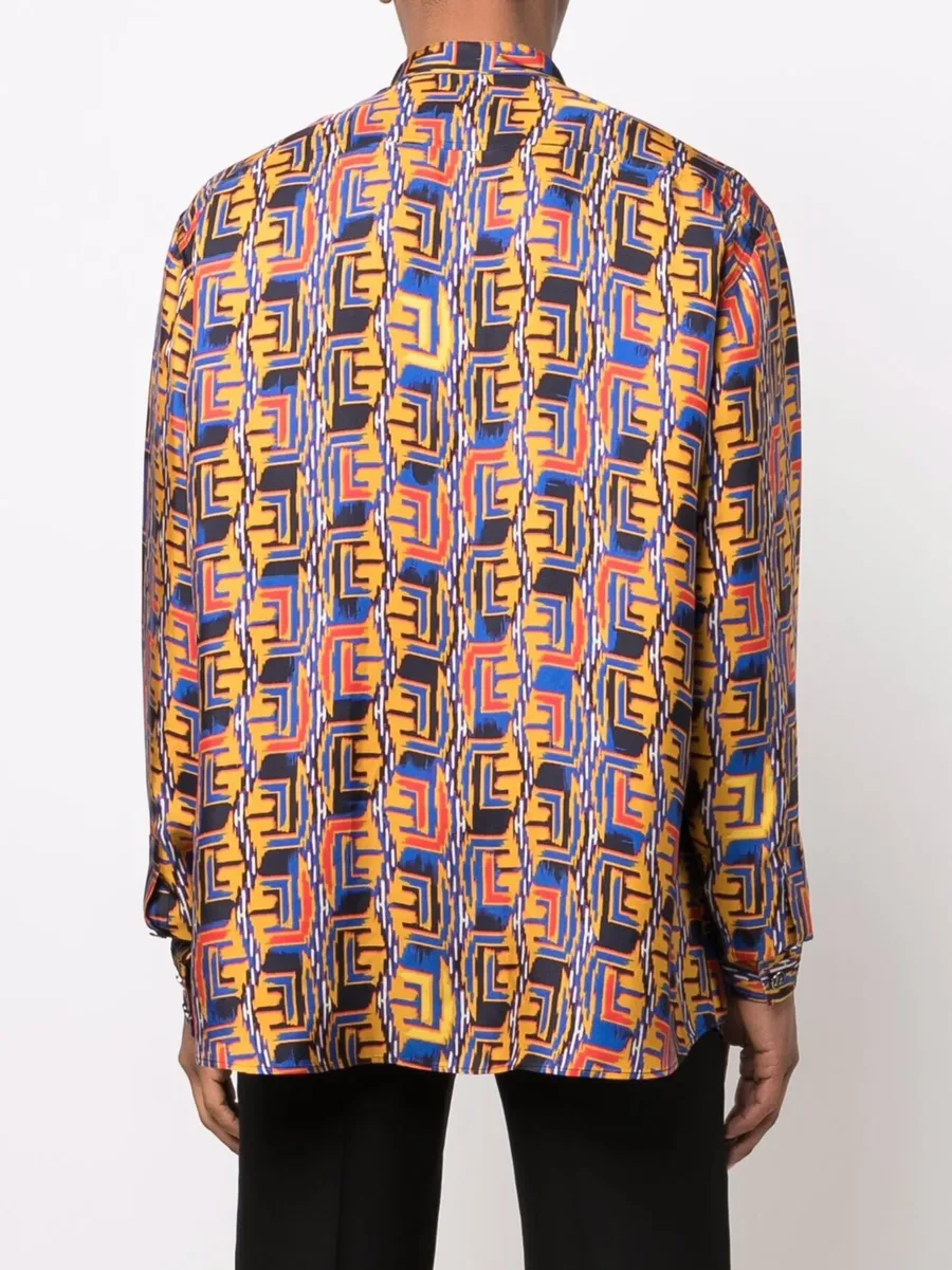 graphic-print shirt 8