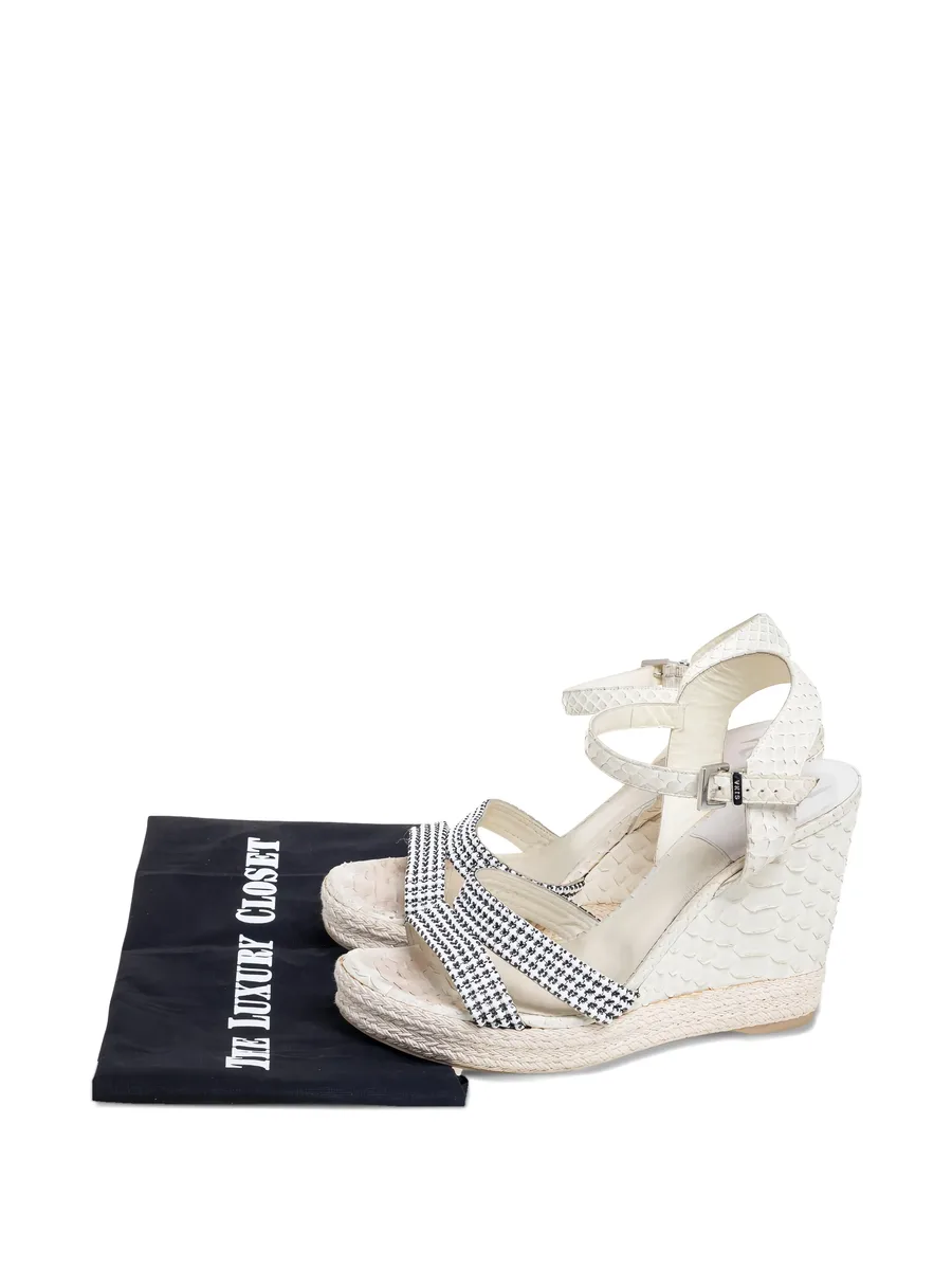 embellished plataform sandals 7