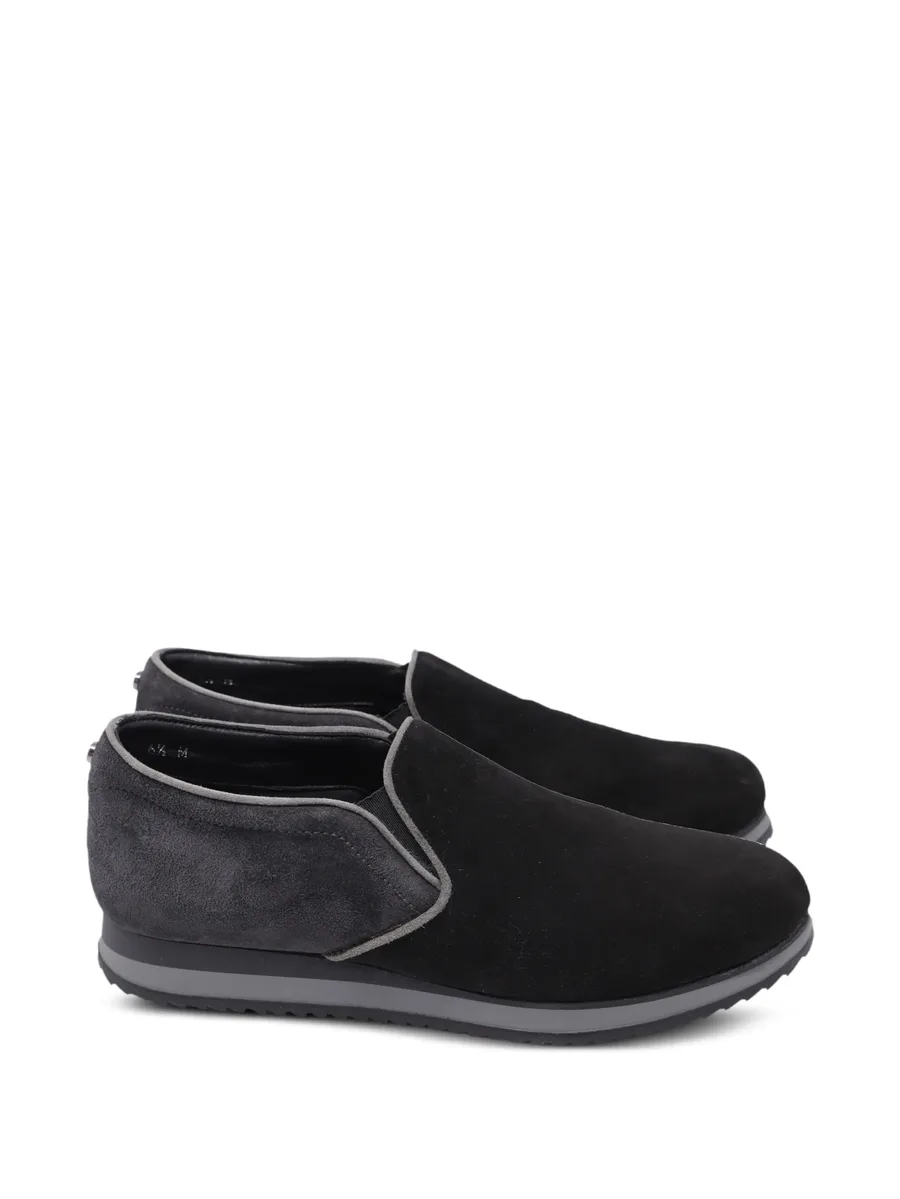 slip-on sneakers 1