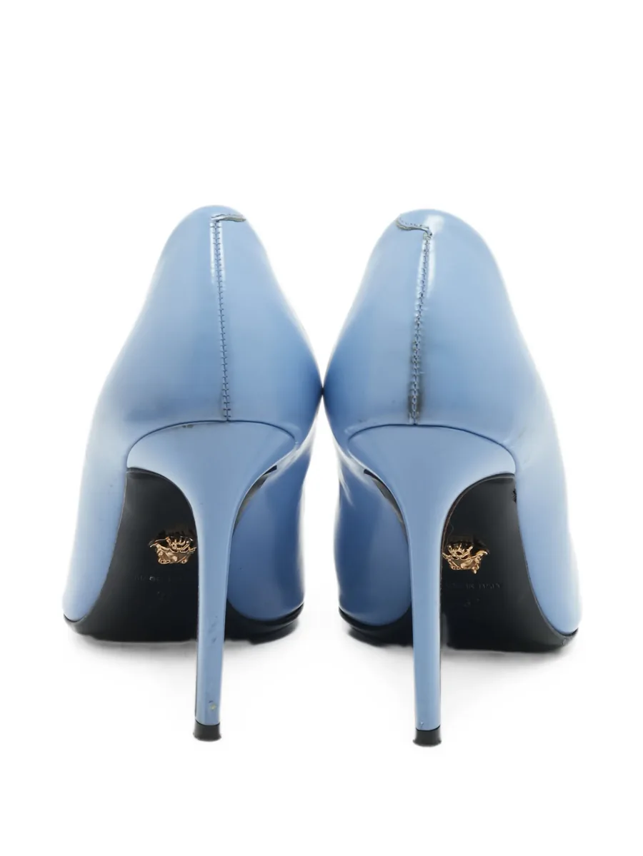 Medusa pointed-toe pumps 5