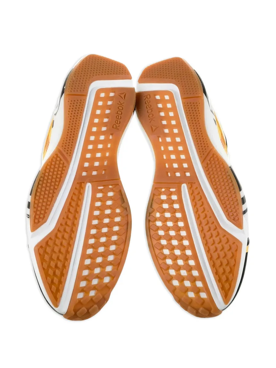 кроссовки Futsal Fusion R58 9