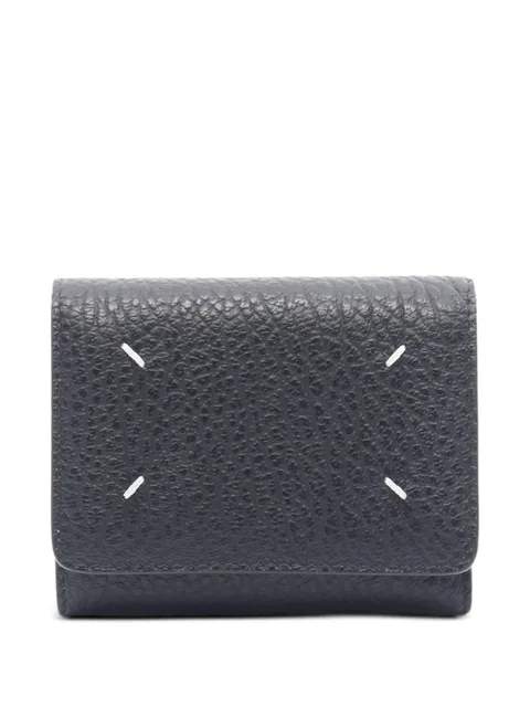 2020s Four-stitch tri-fold wallet