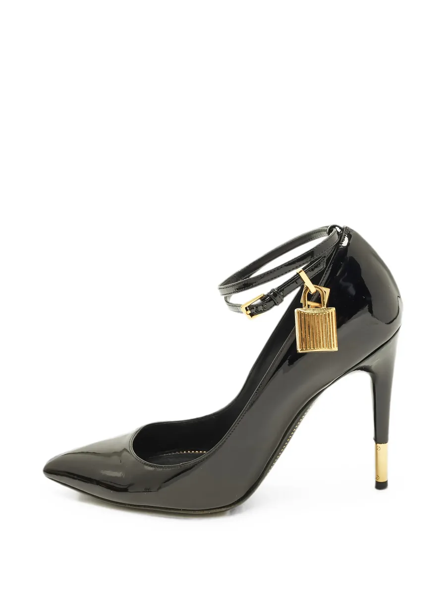 Padlock pointed-toe heeled pumps 1