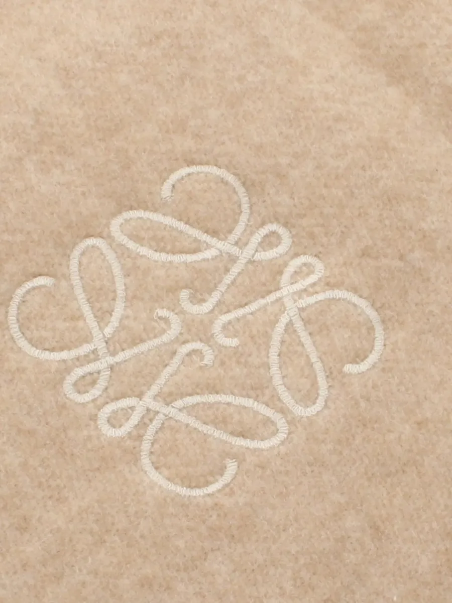 2010s Anagram bicolor scarf 3